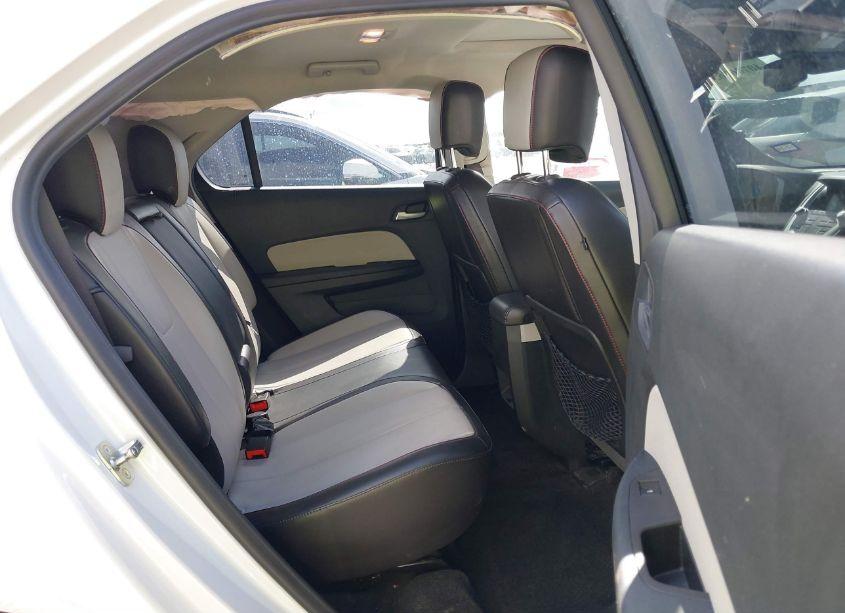 Photo 8 of 2017 Chevrolet Equinox PREMIER (VIN 2GNALDEK3H1537255)