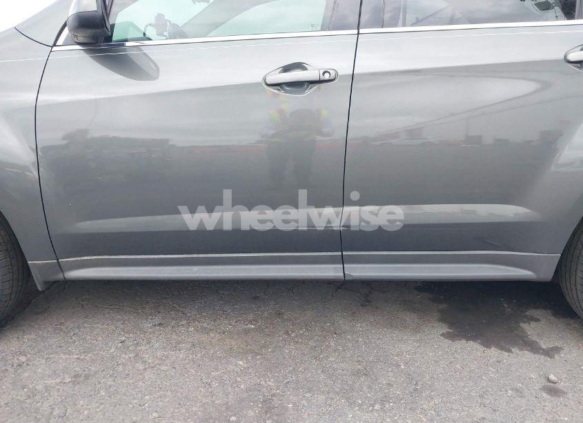 Photo 6 of 2013 Chevrolet Equinox 1LT (VIN 2GNALDEK5D6268043)