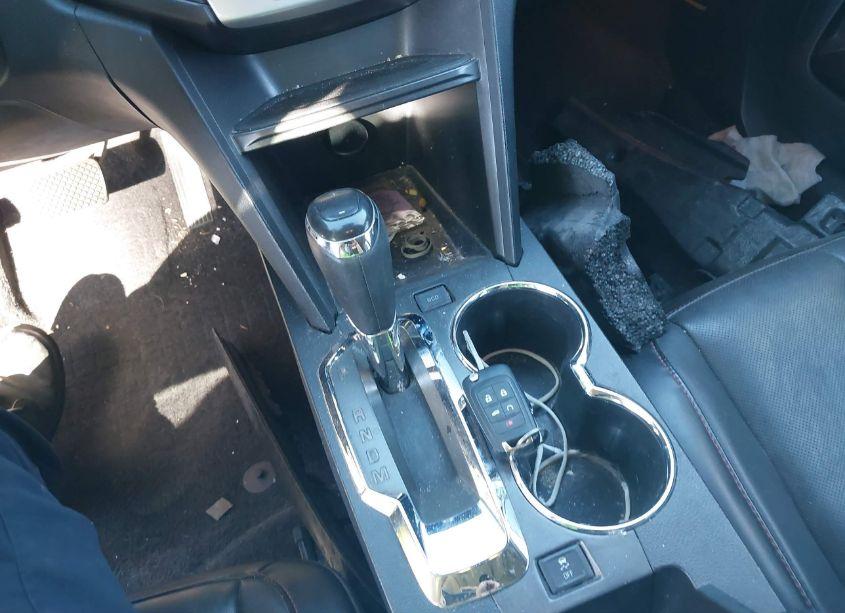 Photo 11 of 2016 Chevrolet Equinox LTZ (VIN 2GNALDEK6G6252776)