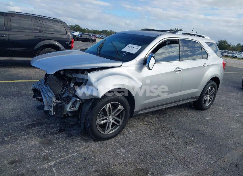 Photo 2 of 2017 Chevrolet Equinox PREMIER (VIN 2GNALDEK7H1507949)