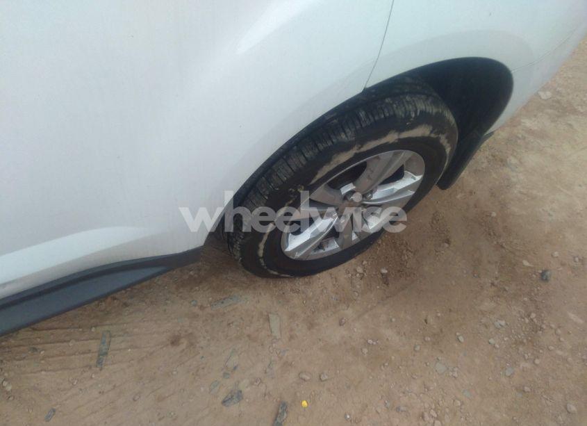 Photo 6 of 2012 Chevrolet Equinox 1LT (VIN 2GNALDEK9C6120105)