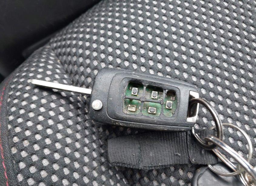 Photo 11 of 2012 Chevrolet Equinox 1LT (VIN 2GNALDEK9C6341106)