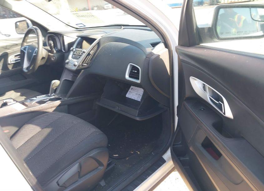 Photo 5 of 2012 Chevrolet Equinox 1LT (VIN 2GNALDEKXC1170640)