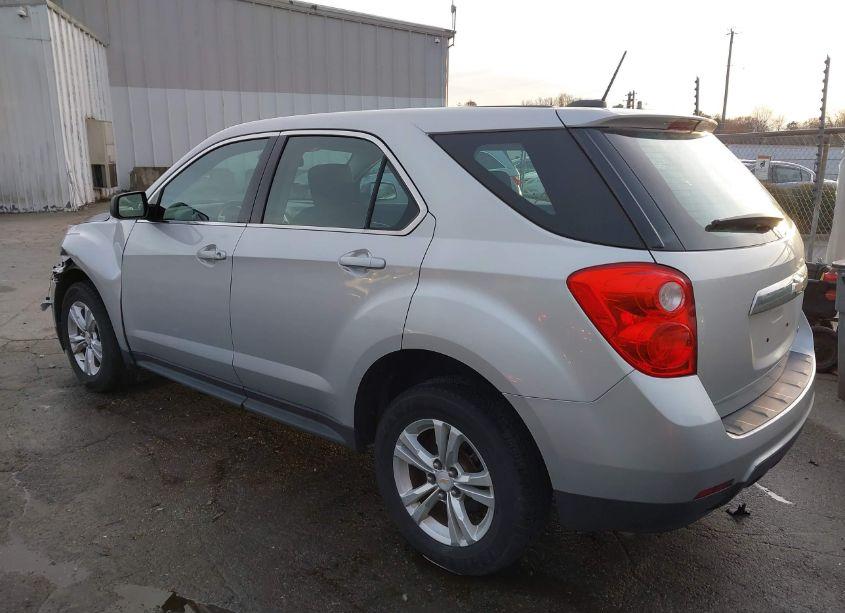 Photo 3 of 2015 Chevrolet Equinox L (VIN 2GNALLEK0F1176624)