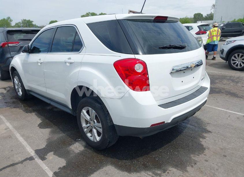 Photo 3 of 2015 Chevrolet Equinox L (VIN 2GNALLEK6F6288833)