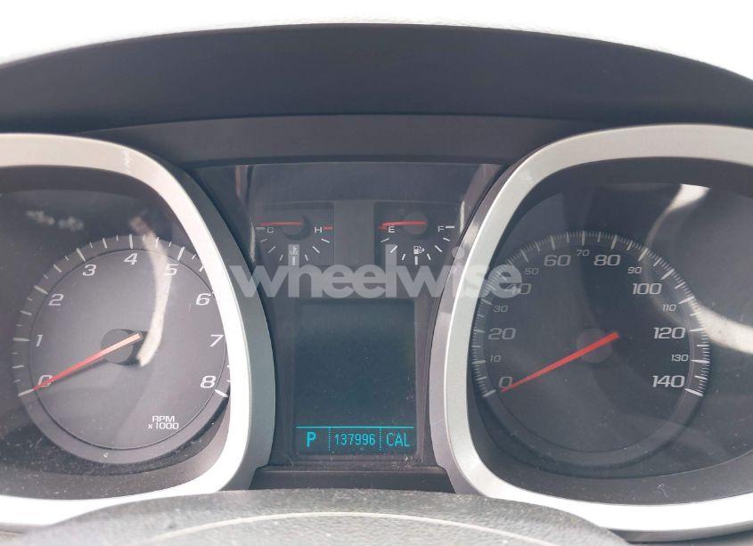 Photo 7 of 2011 Chevrolet Equinox 2LT (VIN 2GNALPEC2B1333838)