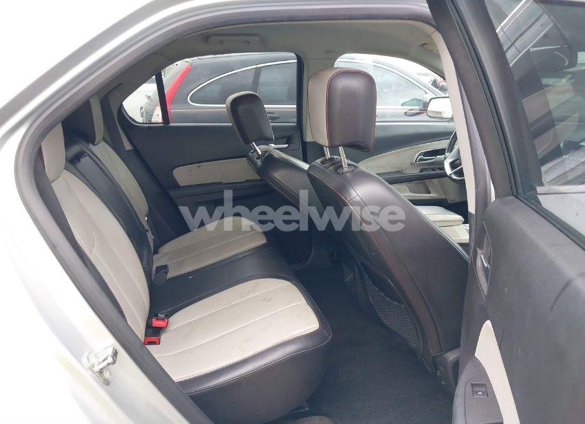 Photo 8 of 2011 Chevrolet Equinox 2LT (VIN 2GNALPEC2B1333838)