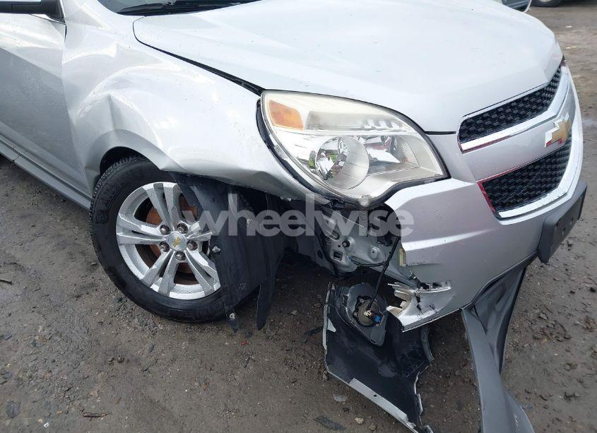 Photo 6 of 2011 Chevrolet Equinox 2LT (VIN 2GNALPEC3B1196358)