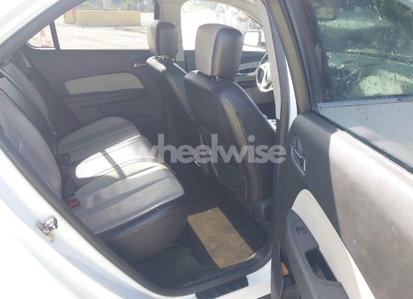 Photo 8 of 2011 Chevrolet Equinox 2LT (VIN 2GNALPEC4B1304664)