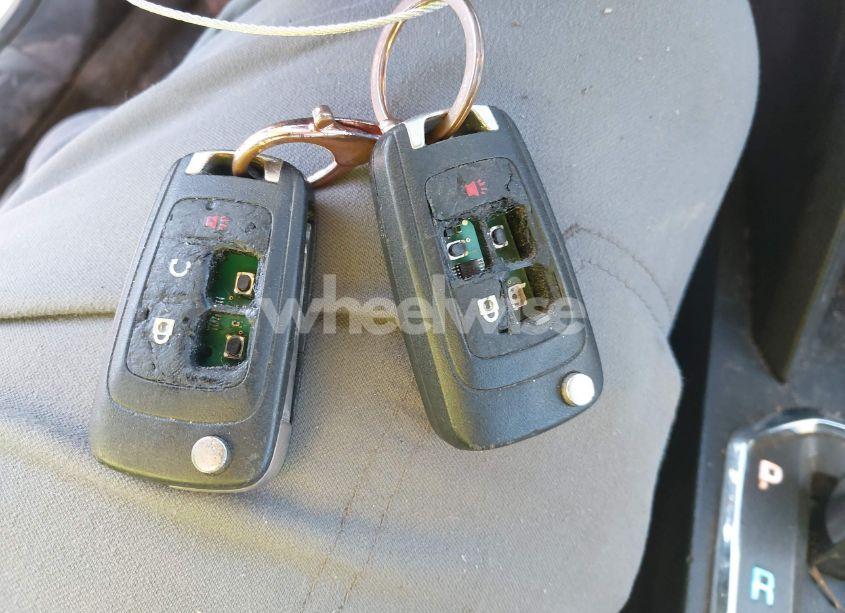 Photo 11 of 2011 Chevrolet Equinox 2LT (VIN 2GNALPECXB1166533)