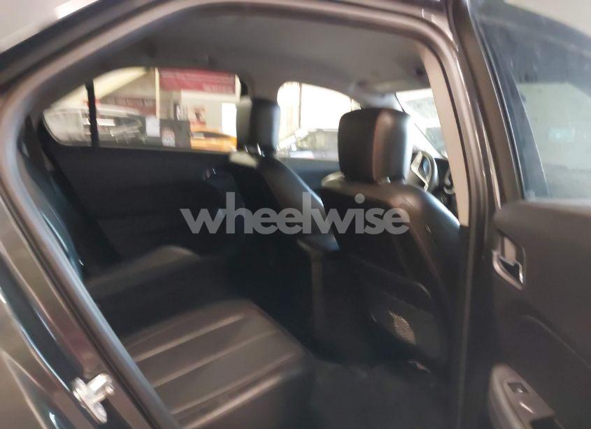 Photo 8 of 2012 Chevrolet Equinox 2LT (VIN 2GNALPEK0C1330431)