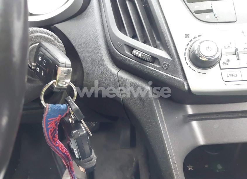 Photo 11 of 2013 Chevrolet Equinox LT (VIN 2GNALPEK0D6141203)