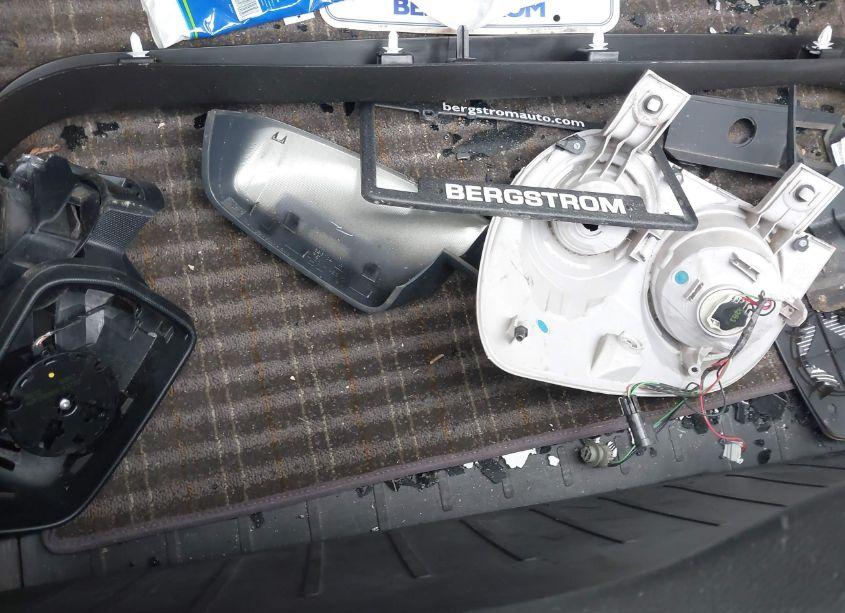 Photo 12 of 2013 Chevrolet Equinox 2LT (VIN 2GNALPEK1D6117105)