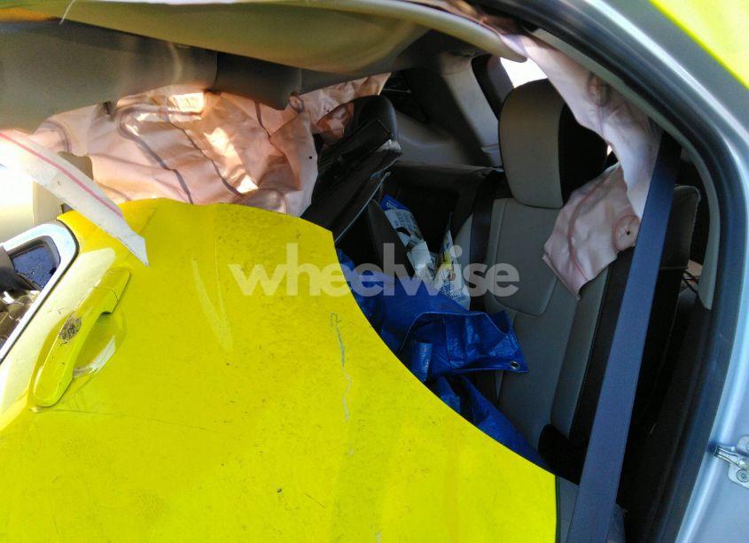 Photo 8 of 2012 Chevrolet Equinox 2LT (VIN 2GNALPEK3C6334962)