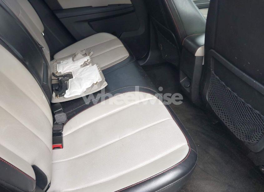 Photo 8 of 2012 Chevrolet Equinox 2LT (VIN 2GNALPEK6C6361251)