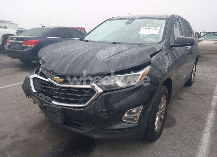 Photo 2 of 2020 Chevrolet Equinox AWD 1FL (VIN 2GNAX5EV4L6141853)