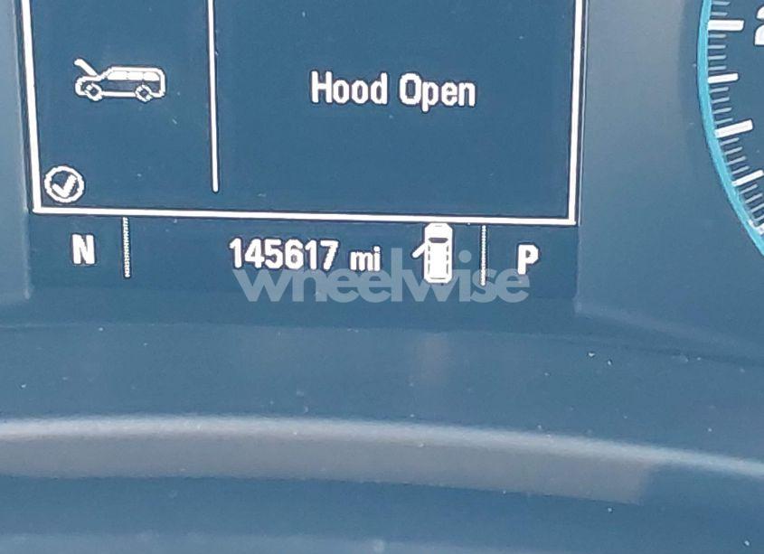 Photo 15 of 2020 Chevrolet Equinox FWD 1FL (VIN 2GNAXFEV0L6230129)