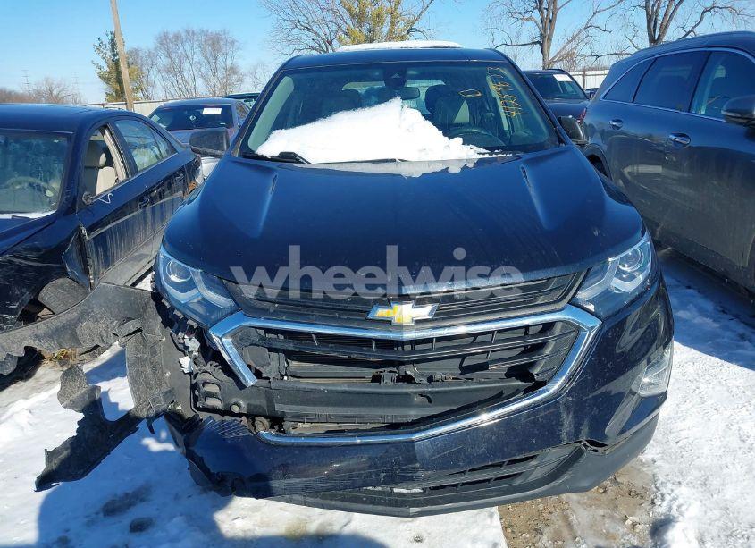 Photo 12 of 2020 Chevrolet Equinox FWD 1FL (VIN 2GNAXFEV1L6141055)
