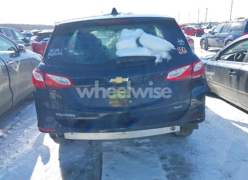 Photo 16 of 2020 Chevrolet Equinox FWD 1FL (VIN 2GNAXFEV1L6141055)