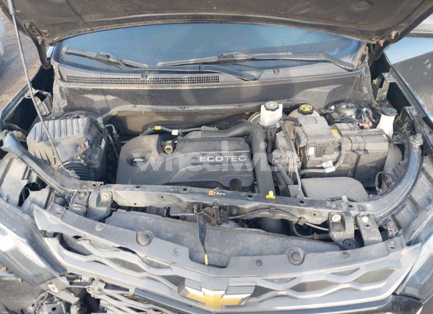 Photo 10 of 2018 Chevrolet Equinox LS (VIN 2GNAXHEV0J6317747)