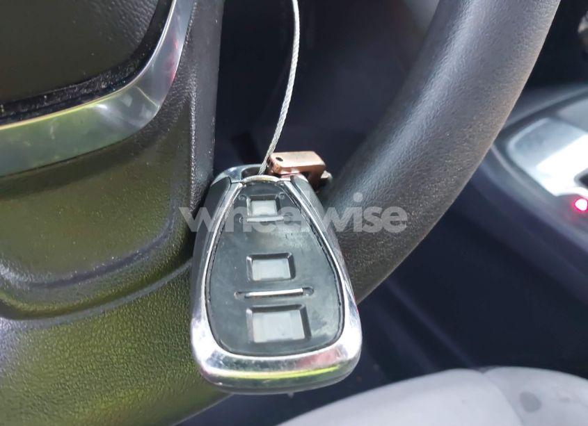 Photo 11 of 2018 Chevrolet Equinox LS (VIN 2GNAXHEV0J6317747)