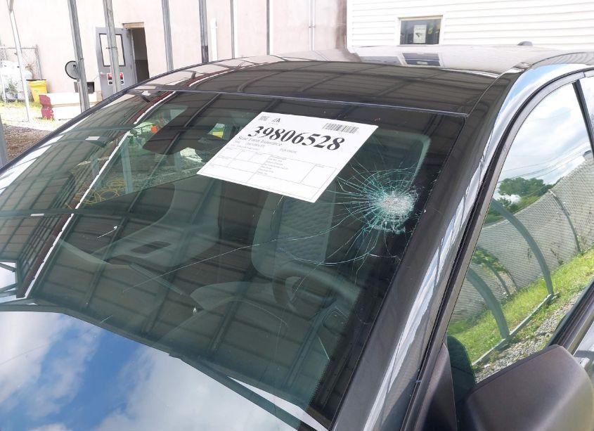 Photo 6 of 2018 Chevrolet Equinox LS (VIN 2GNAXHEV0J6340042)