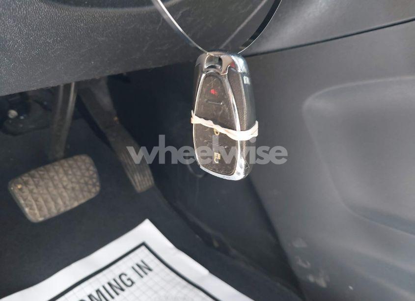 Photo 11 of 2020 Chevrolet Equinox FWD LS (VIN 2GNAXHEV0L6127790)