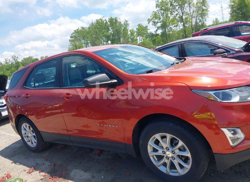 Photo 14 of 2020 Chevrolet Equinox FWD LS (VIN 2GNAXHEV0L6127790)
