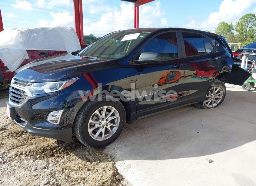 Photo 2 of 2020 Chevrolet Equinox FWD LS (VIN 2GNAXHEV0L6188069)