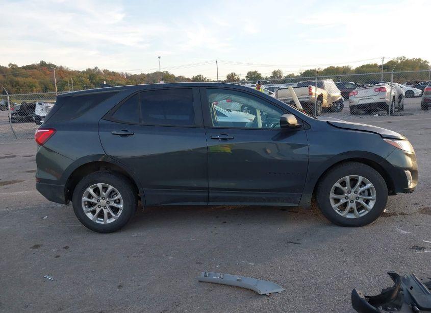 Photo 13 of 2021 Chevrolet Equinox FWD LS (VIN 2GNAXHEV0M6148883)