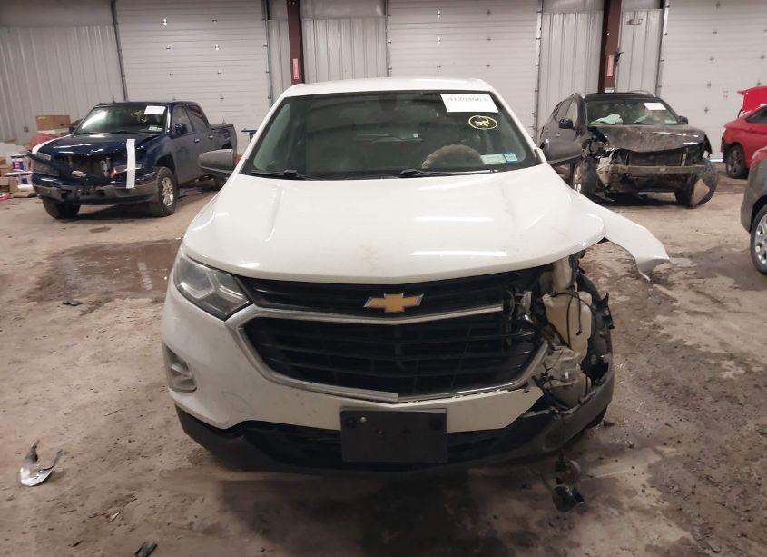 Photo 12 of 2018 Chevrolet Equinox LS (VIN 2GNAXHEV1J6152520)