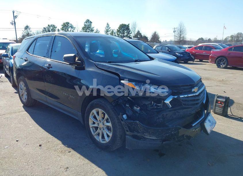 2019 Chevrolet Equinox LS (VIN 2GNAXHEV1K6267507) main photo