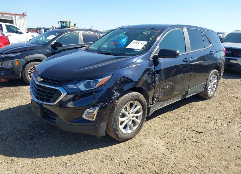Photo 2 of 2020 Chevrolet Equinox FWD LS (VIN 2GNAXHEV1L6184340)