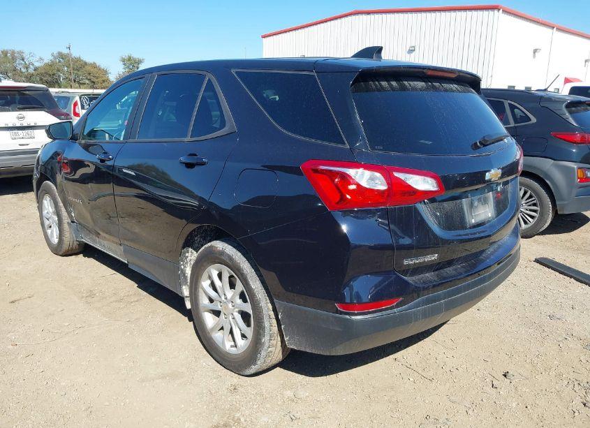 Photo 3 of 2020 Chevrolet Equinox FWD LS (VIN 2GNAXHEV1L6184340)