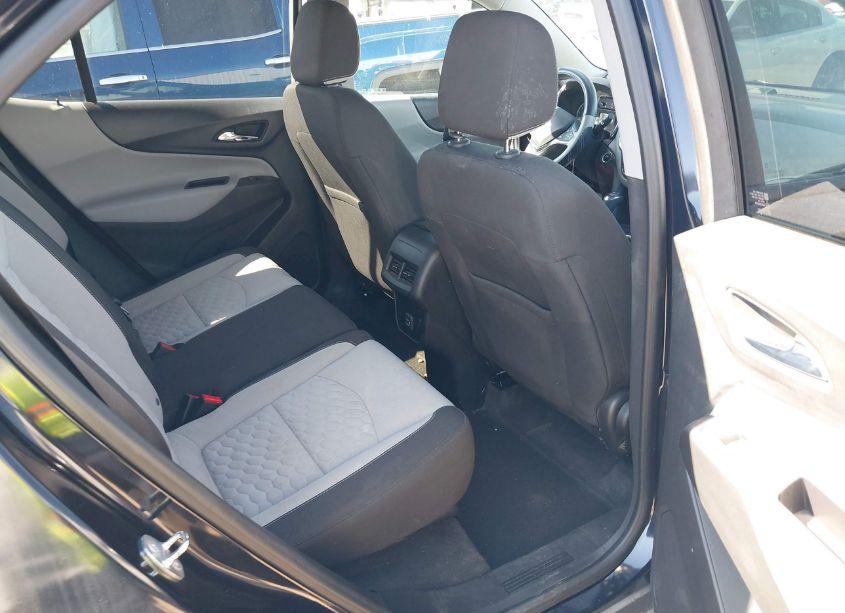 Photo 8 of 2020 Chevrolet Equinox FWD LS (VIN 2GNAXHEV1L6184340)