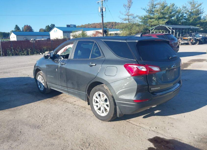 Photo 3 of 2020 Chevrolet Equinox FWD LS (VIN 2GNAXHEV1L6253835)