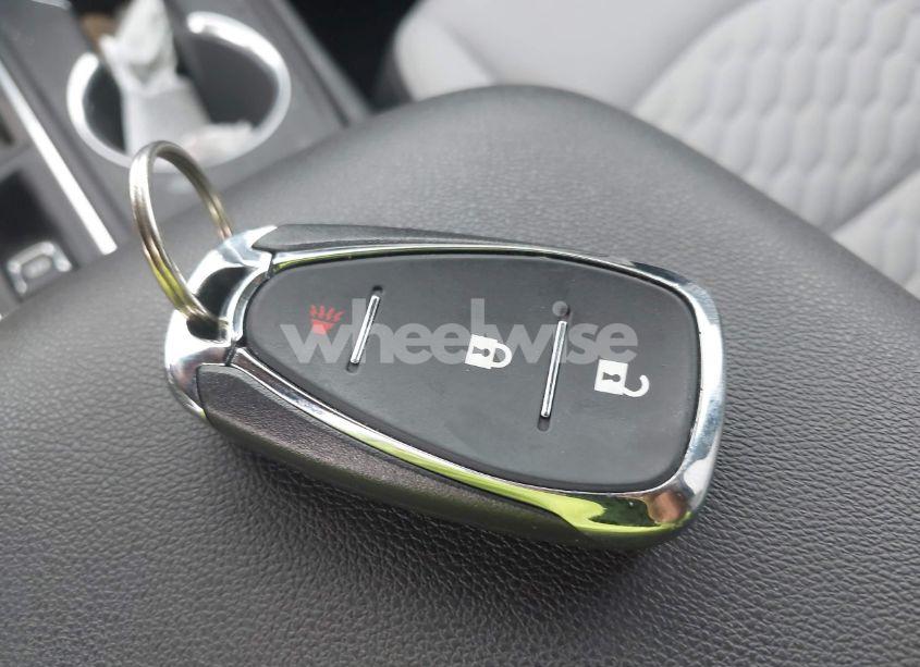 Photo 11 of 2020 Chevrolet Equinox FWD LS (VIN 2GNAXHEV1L6256458)