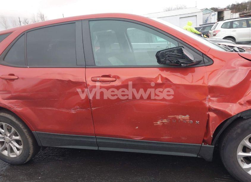 Photo 13 of 2020 Chevrolet Equinox FWD LS (VIN 2GNAXHEV1L6256458)