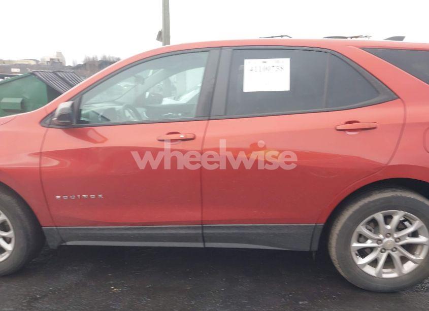 Photo 14 of 2020 Chevrolet Equinox FWD LS (VIN 2GNAXHEV1L6256458)