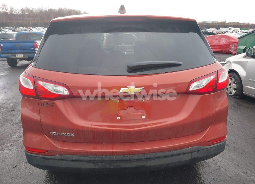 Photo 16 of 2020 Chevrolet Equinox FWD LS (VIN 2GNAXHEV1L6256458)