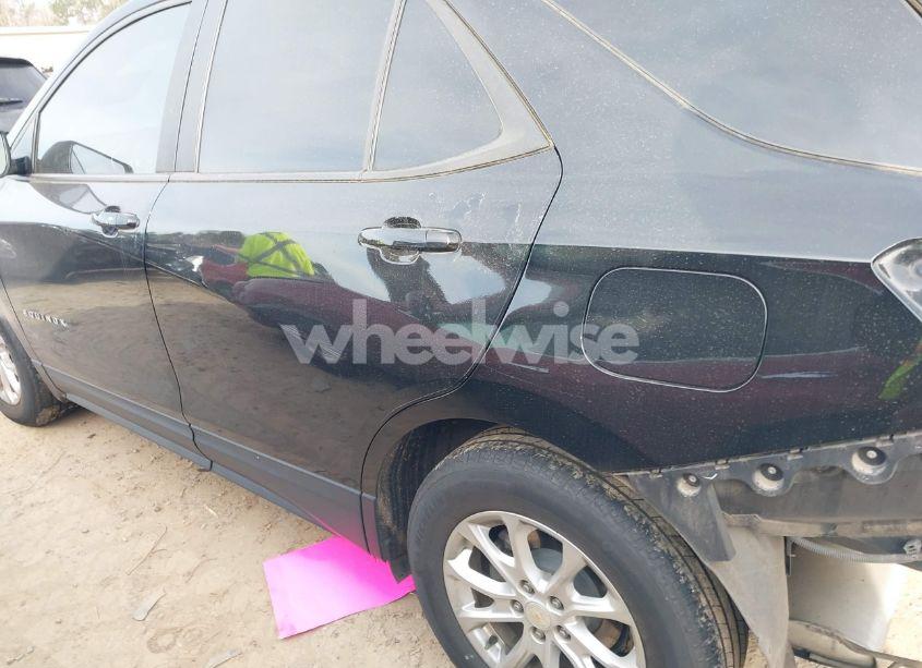 Photo 14 of 2020 Chevrolet Equinox FWD LS (VIN 2GNAXHEV1L6277942)