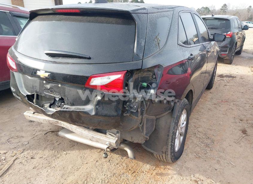 Photo 4 of 2020 Chevrolet Equinox FWD LS (VIN 2GNAXHEV1L6277942)