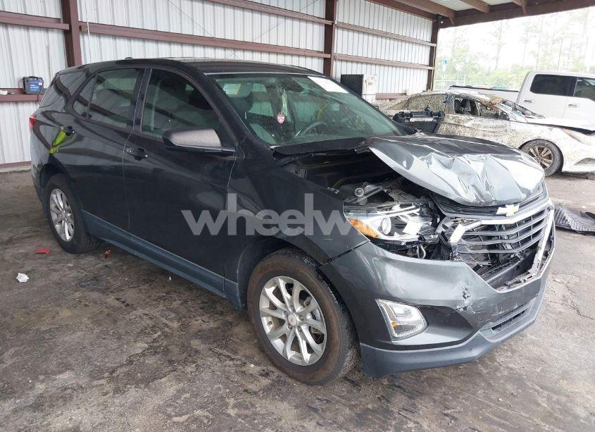 2018 Chevrolet Equinox LS (VIN 2GNAXHEV2J6149092) main photo