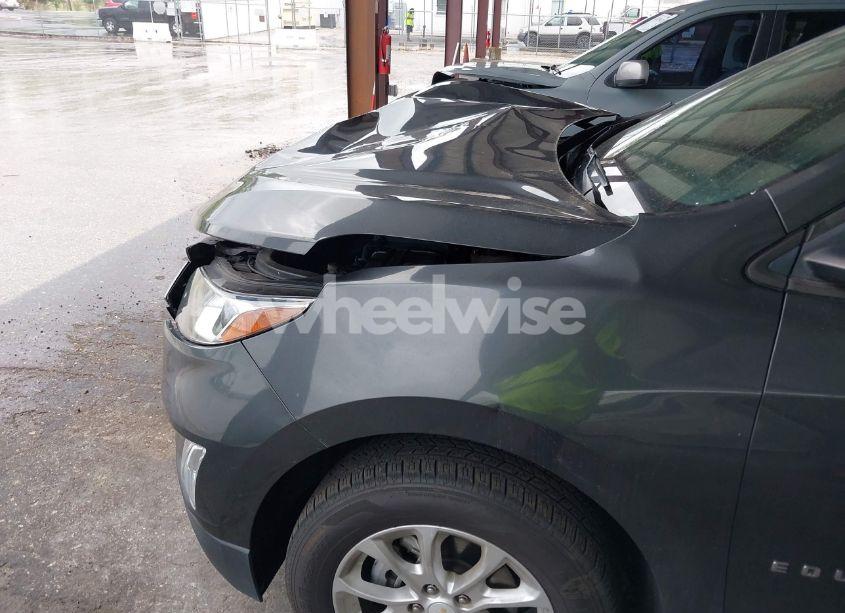 Photo 6 of 2018 Chevrolet Equinox LS (VIN 2GNAXHEV2J6149092)