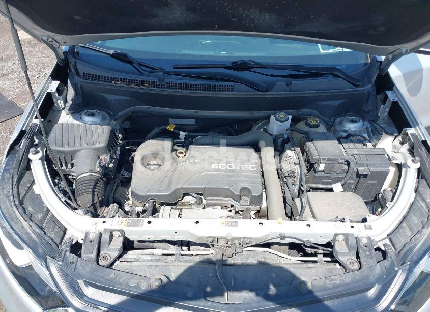 Photo 10 of 2018 Chevrolet Equinox LS (VIN 2GNAXHEV2J6290373)