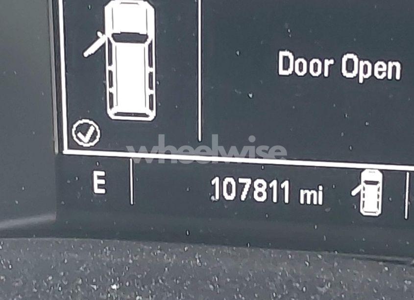 Photo 15 of 2018 Chevrolet Equinox LS (VIN 2GNAXHEV2J6290373)