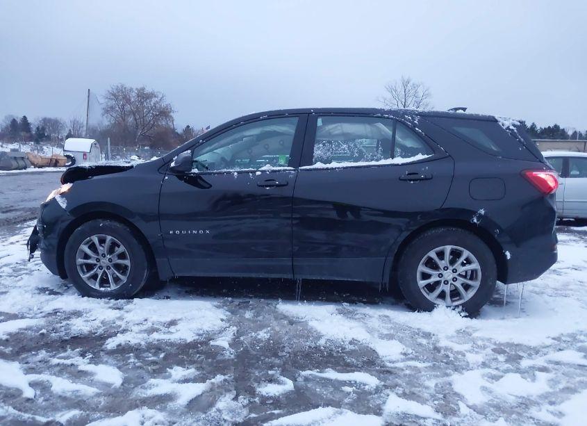 Photo 14 of 2018 Chevrolet Equinox LS (VIN 2GNAXHEV2J6299218)