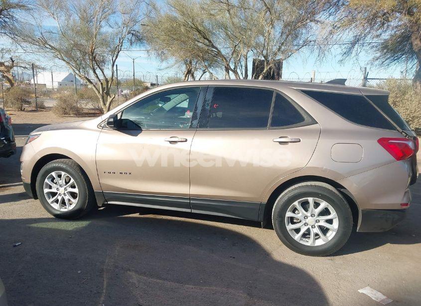 Photo 15 of 2019 Chevrolet Equinox LS (VIN 2GNAXHEV2K6215321)