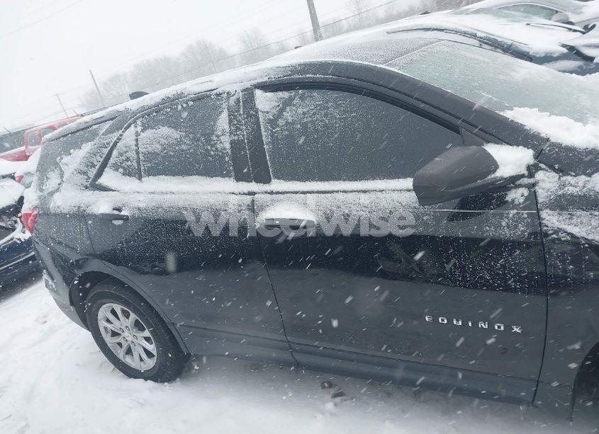 Photo 13 of 2020 Chevrolet Equinox FWD LS (VIN 2GNAXHEV2L6108576)