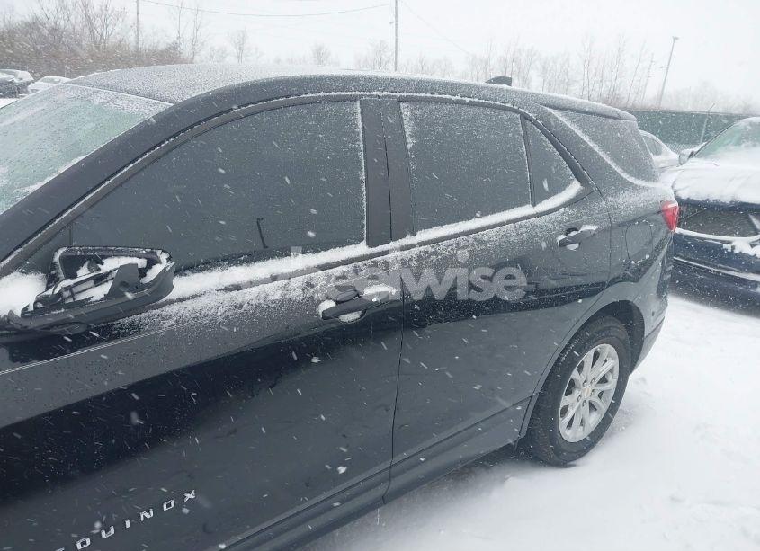 Photo 14 of 2020 Chevrolet Equinox FWD LS (VIN 2GNAXHEV2L6108576)